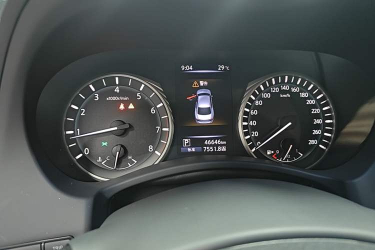 Used Infiniti Q50L 2018 2.0T Enjoyment Edition China V standard Instrument Cluster