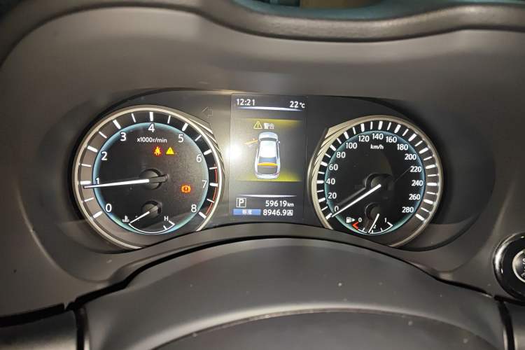 Used Infiniti Q50L 2018 2.0T Comfort Edition China VI Standard Instrument Cluster