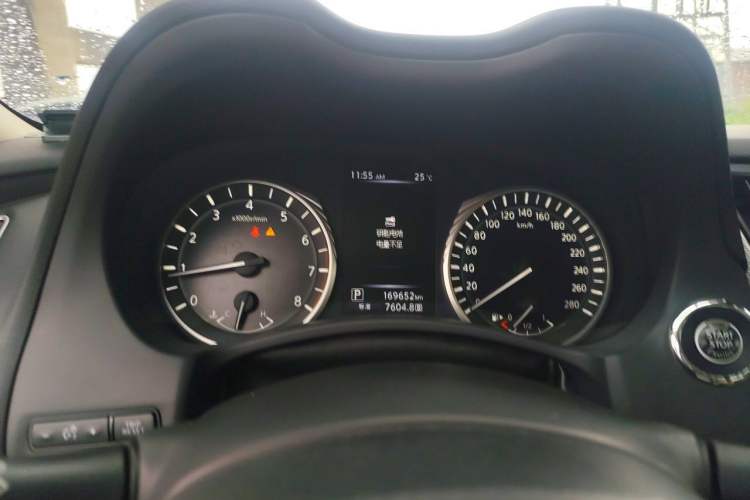 Used Infiniti Q50L 2018 2.0T Enjoyment Version China VI Standard Instrument Cluster