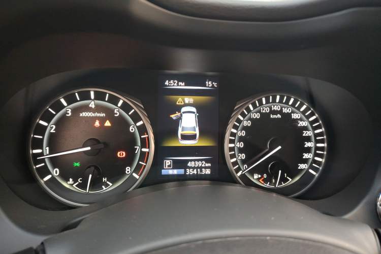 Used Infiniti Q50L 2018 2.0T Comfort Edition China VI Standard Instrument Cluster