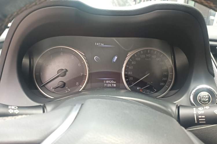 Used Infiniti Q50L 2018 2.0T Enjoyment Version China V Standard Instrument Cluster