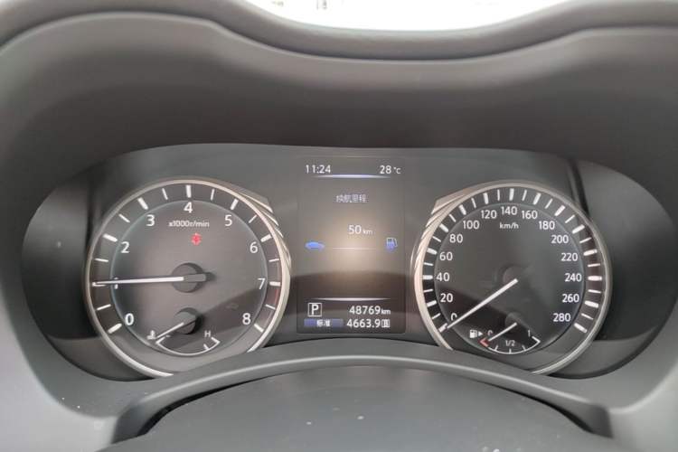 Used Infiniti Q50L 2018 2.0T Enjoyment Version China VI Standard Instrument Cluster