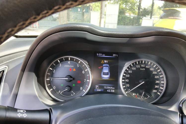 Used Infiniti Q50L 2018 2.0T Enjoyment Version China VI Standard Instrument Cluster
