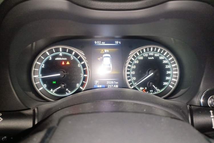Used Infiniti Q50L 2018 2.0T Enjoyment Edition China V standard Instrument Cluster