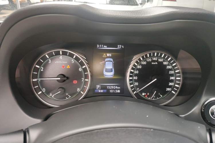 Used Infiniti Q50L 2018 2.0T Enjoyment Version China VI Standard Instrument Cluster