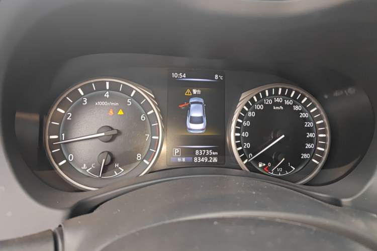 Used Infiniti Q50L 2018 2.0T Enjoyment Version China VI Standard Instrument Cluster