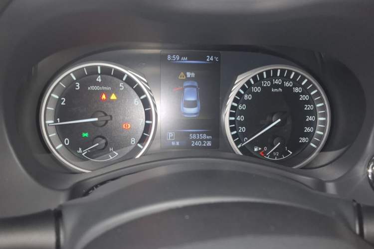 Used Infiniti Q50L 2018 2.0T Enjoyment Edition China V standard Instrument Cluster