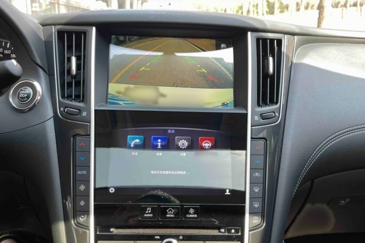 Used Infiniti Q50L 2018 2.0T Comfort Edition China VI Standard Interior 1