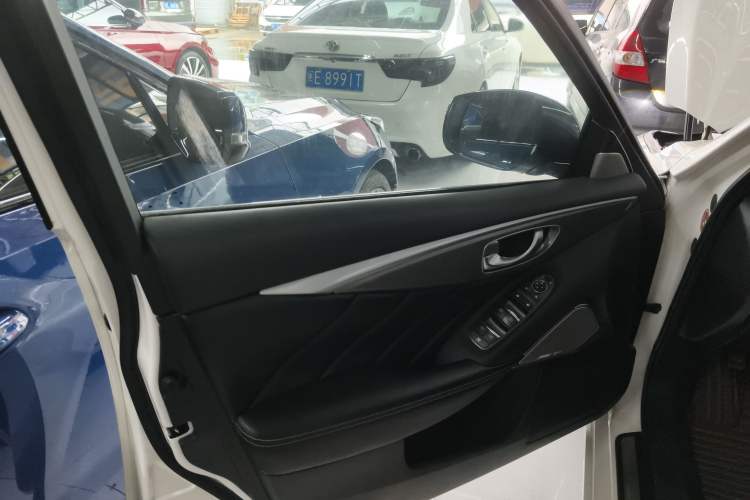 Used Infiniti Q50L 2018 2.0T Comfort Edition China V Standard Left Front Door Interior
