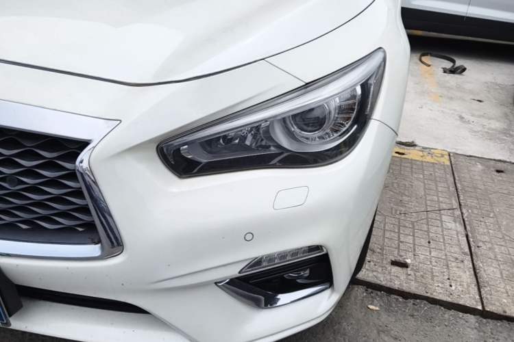 Used Infiniti Q50L 2018 2.0T Enjoyment Version China VI Standard Left Front Headlight