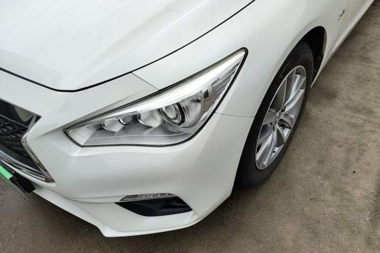 Used Infiniti Q50L 2018 2.0T Comfort Edition China V Standard Left Front Headlight