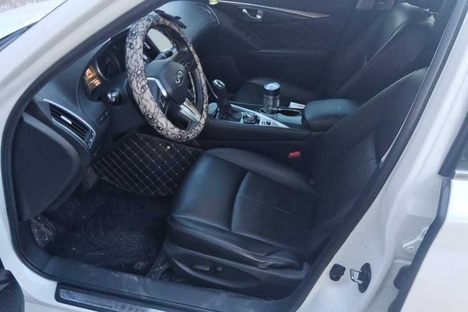 Used Infiniti Q50L 2018 2.0T Comfort Edition China VI Standard Left Front Seat