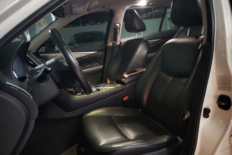 Used Infiniti Q50L 2018 2.0T Enjoyment Edition China V standard Left Front Seat