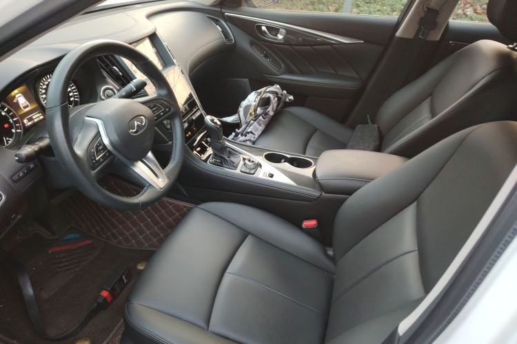Used Infiniti Q50L 2018 2.0T Comfort Edition China VI Standard Left Front Seat