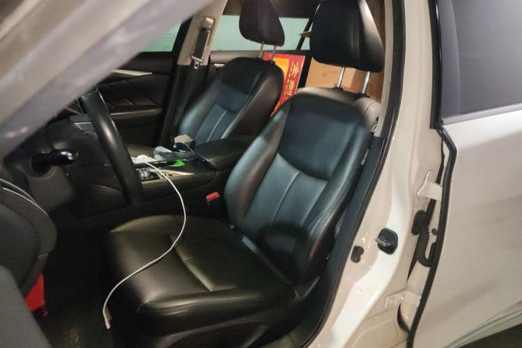 Used Infiniti Q50L 2018 2.0T Comfort Edition China VI Standard Left Front Seat