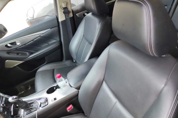 Used Infiniti Q50L 2018 2.0T Enjoyment Edition China V standard Left Front Seat