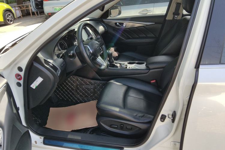 Used Infiniti Q50L 2018 2.0T Enjoyment Version China VI Standard Left Front Seat