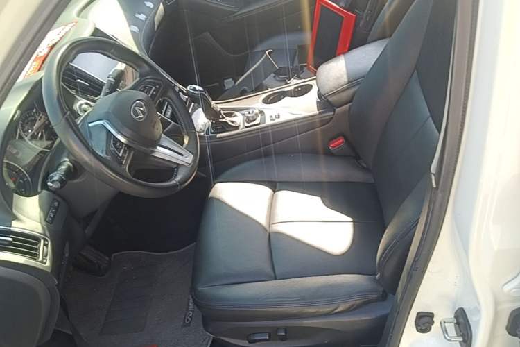 Used Infiniti Q50L 2018 2.0T Comfort Edition China V Standard Left Front Seat