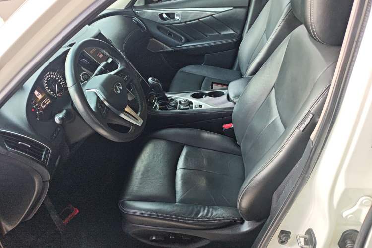 Used Infiniti Q50L 2018 2.0T Enjoyment Version China VI Standard Left Front Seat