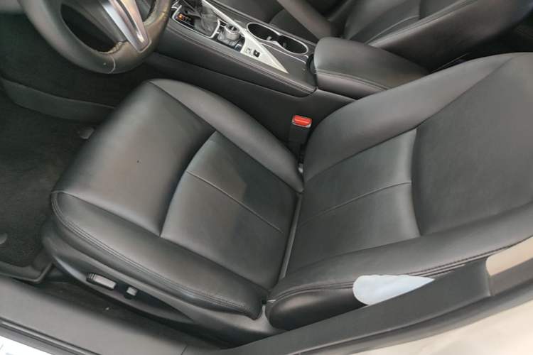 Used Infiniti Q50L 2018 2.0T Comfort Edition China V Standard Left Front Seat