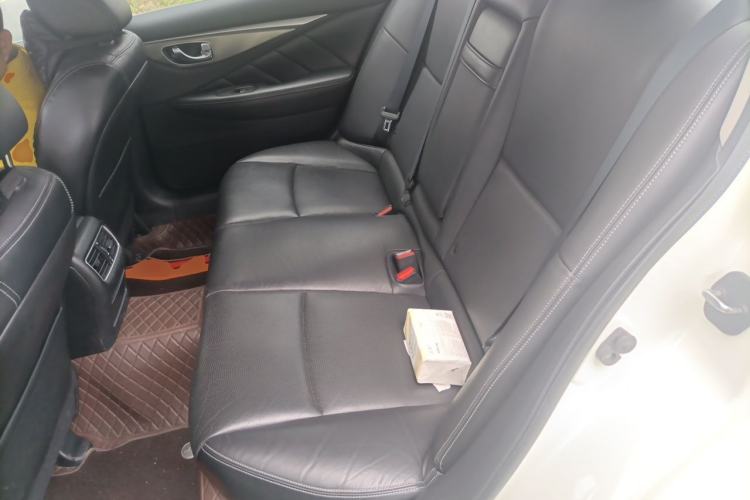 Used Infiniti Q50L 2018 2.0T Enjoyment Version China VI Standard Left Rear Seat