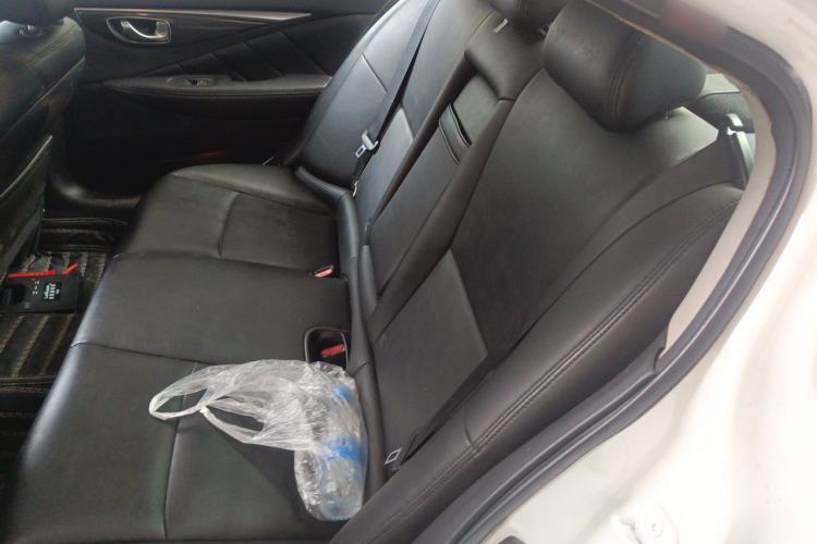 Used Infiniti Q50L 2018 2.0T Enjoyment Edition China V standard Left Rear Seat