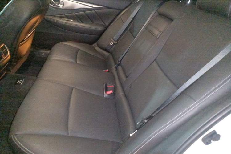 Used Infiniti Q50L 2018 2.0T Enjoyment Edition China V standard Left Rear Seat