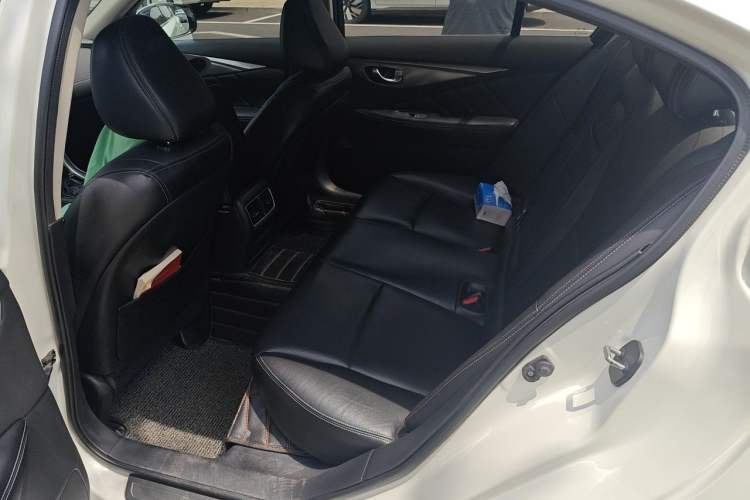 Used Infiniti Q50L 2018 2.0T Enjoyment Version China V Standard Left Rear Seat
