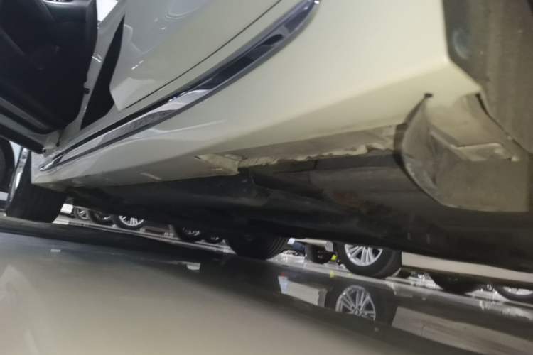 Used Infiniti Q50L 2018 2.0T Enjoyment Version China V Standard Left Side Sill