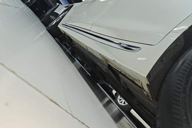 Used Infiniti Q50L 2018 2.0T Enjoyment Edition China V standard Left Side Sill