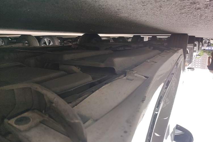 Used Infiniti Q50L 2018 2.0T Enjoyment Version China VI Standard Left Side Sill