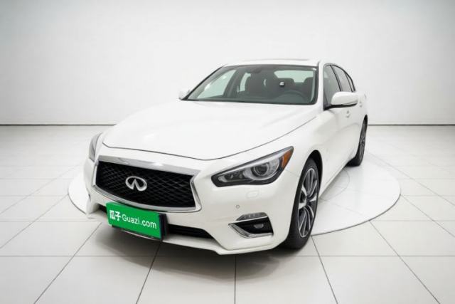 Infiniti Q50L 2018 2.0T Enjoyment Version China V Standard usata