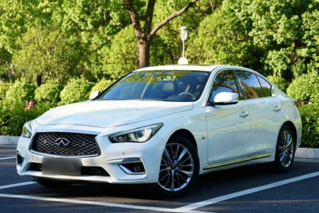 Infiniti Q50L 2018 2.0T Enjoyment Version China VI Standard usado