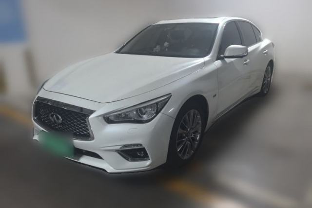 Ojetý Infiniti Q50L 2018 2.0T Enjoyment Edition China V standard