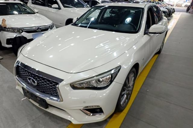 Used Infiniti Q50L 2018 2.0T Enjoyment Edition China V standard