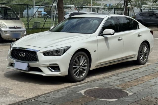 Gebrauchter Infiniti Q50L 2018 2.0T Enjoyment Edition China V standard
