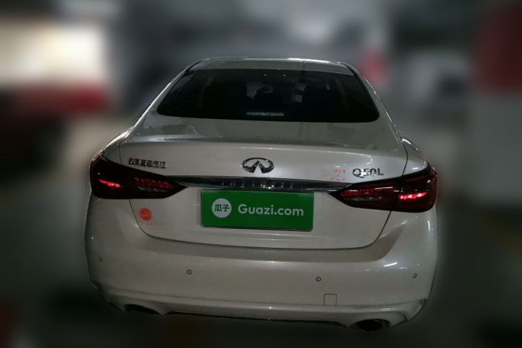 Used Infiniti Q50L 2018 2.0T Enjoyment Version China VI Standard Rear