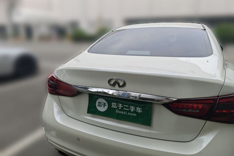 Used Infiniti Q50L 2018 2.0T Enjoyment Edition China V standard Rear