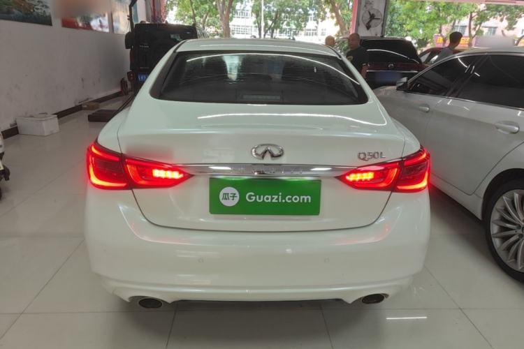 Used Infiniti Q50L 2018 2.0T Comfort Edition China VI Standard Rear