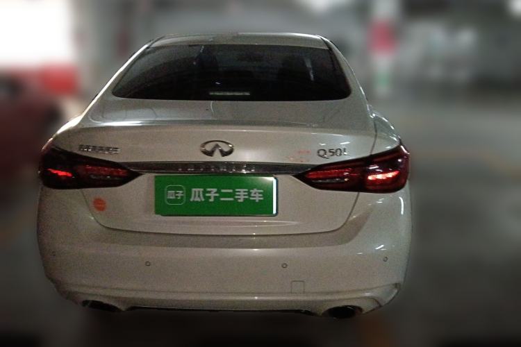 Used Infiniti Q50L 2018 2.0T Enjoyment Version China VI Standard Rear