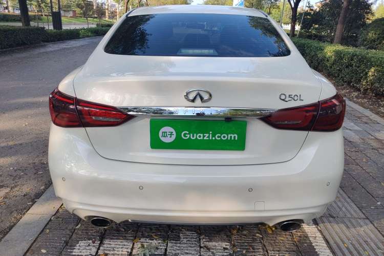 Used Infiniti Q50L 2018 2.0T Comfort Edition China VI Standard Rear