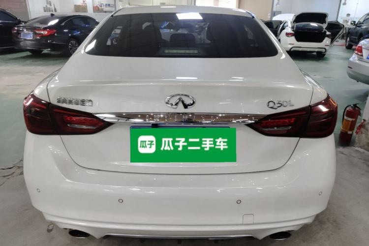 Used Infiniti Q50L 2018 2.0T Comfort Edition China VI Standard Rear