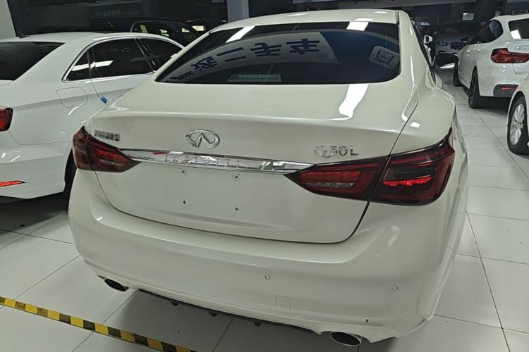 Used Infiniti Q50L 2018 2.0T Enjoyment Edition China V standard Rear