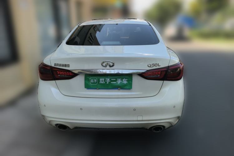 Used Infiniti Q50L 2018 2.0T Enjoyment Version China VI Standard Rear
