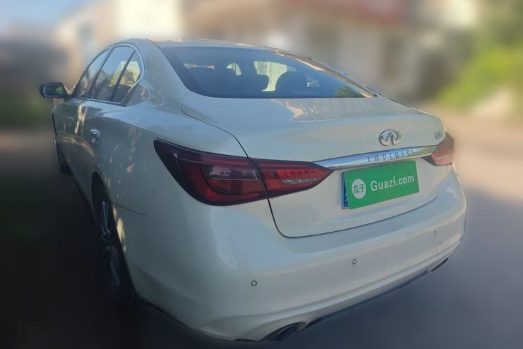 Used Infiniti Q50L 2018 2.0T Enjoyment Version China VI Standard Rear Left 45 Deg
