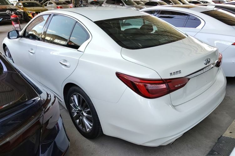 Used Infiniti Q50L 2018 2.0T Enjoyment Edition China V standard Rear Left 45 Deg