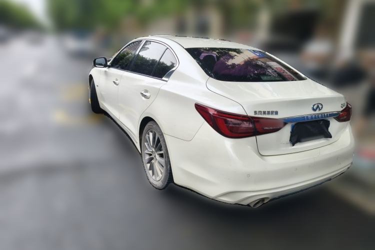 Used Infiniti Q50L 2018 2.0T Enjoyment Version China VI Standard Rear Left 45 Deg