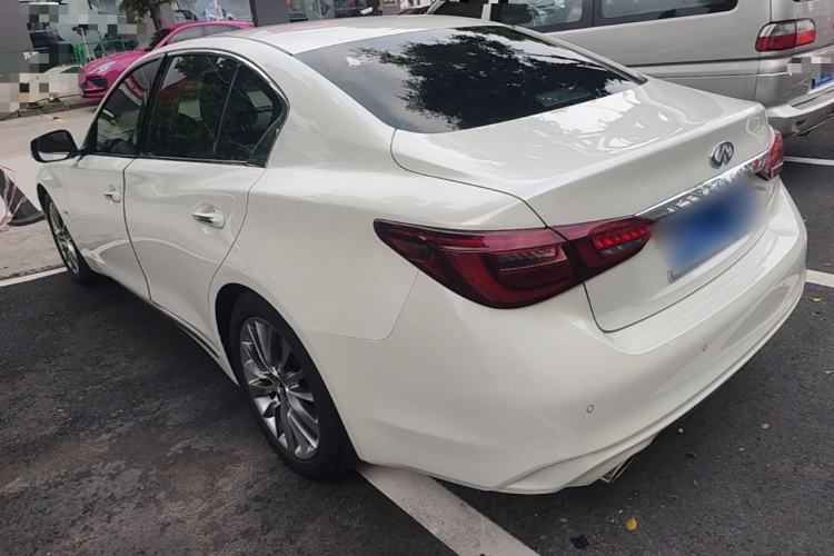 Used Infiniti Q50L 2018 2.0T Enjoyment Version China VI Standard Rear Left 45 Deg