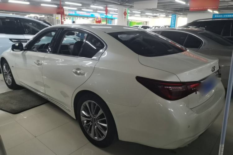 Used Infiniti Q50L 2018 2.0T Enjoyment Version China V Standard Rear Left 45 Deg