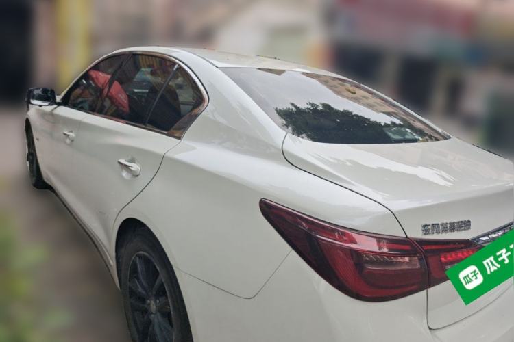 Used Infiniti Q50L 2018 2.0T Comfort Edition China VI Standard Rear Left 45 Deg
